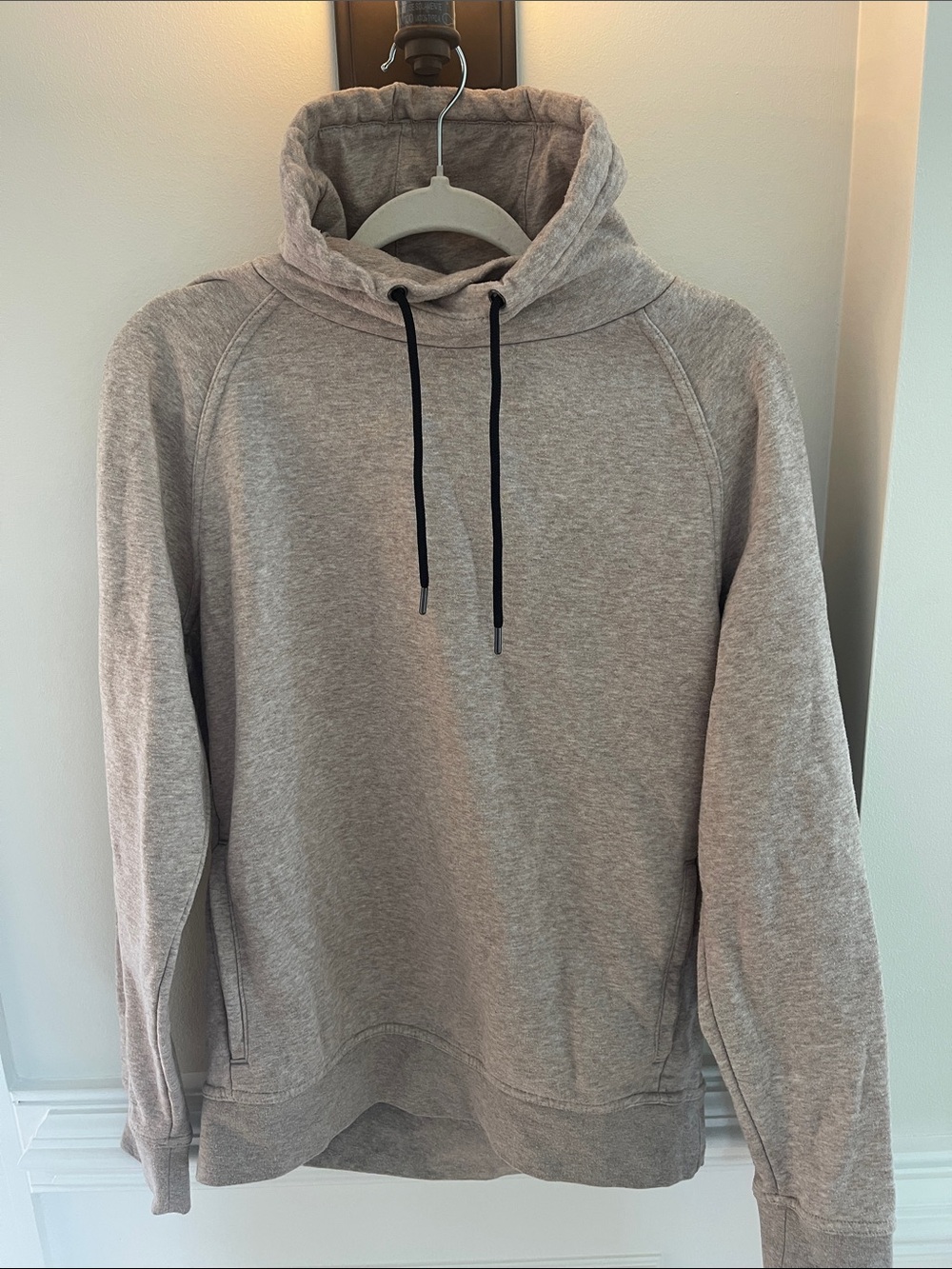 H&M Pullover with half hood